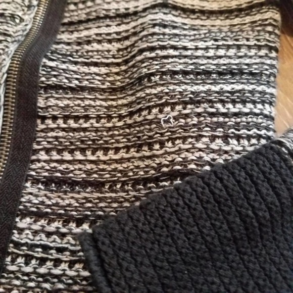COLDWATER Creek Black White Side Zip Wrap Sweater - Picture 8 of 8